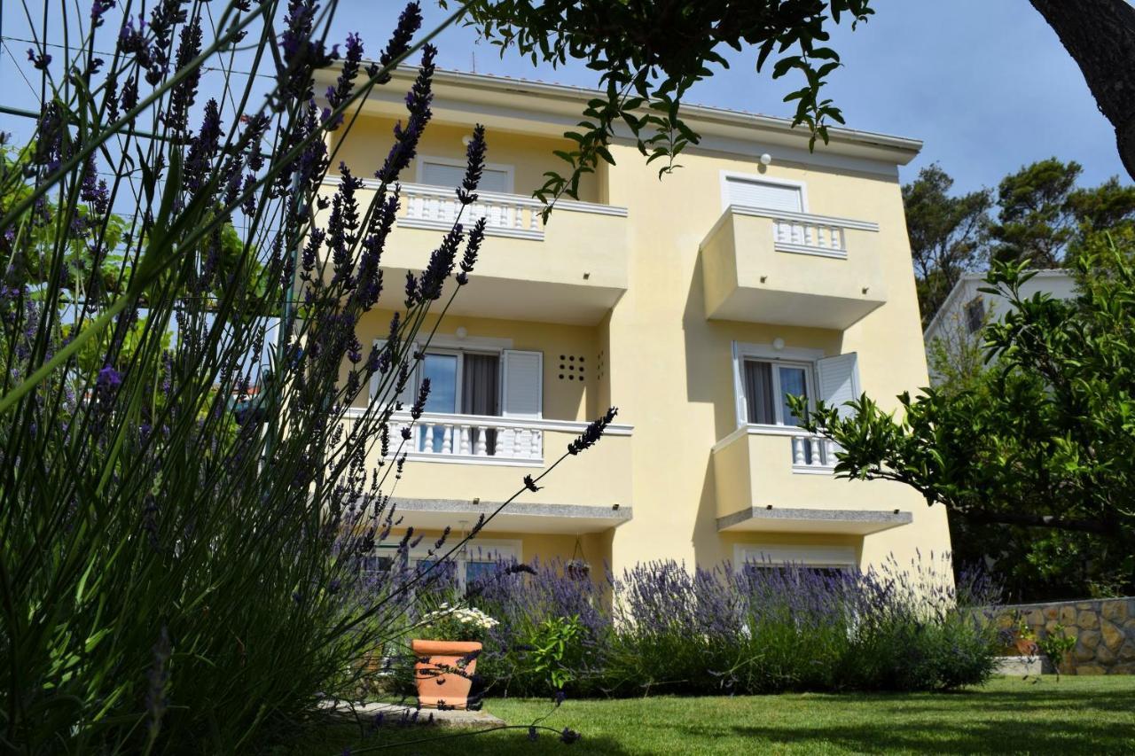 Banjol Apartments With A Parking Space Rab - 12383 מראה חיצוני תמונה